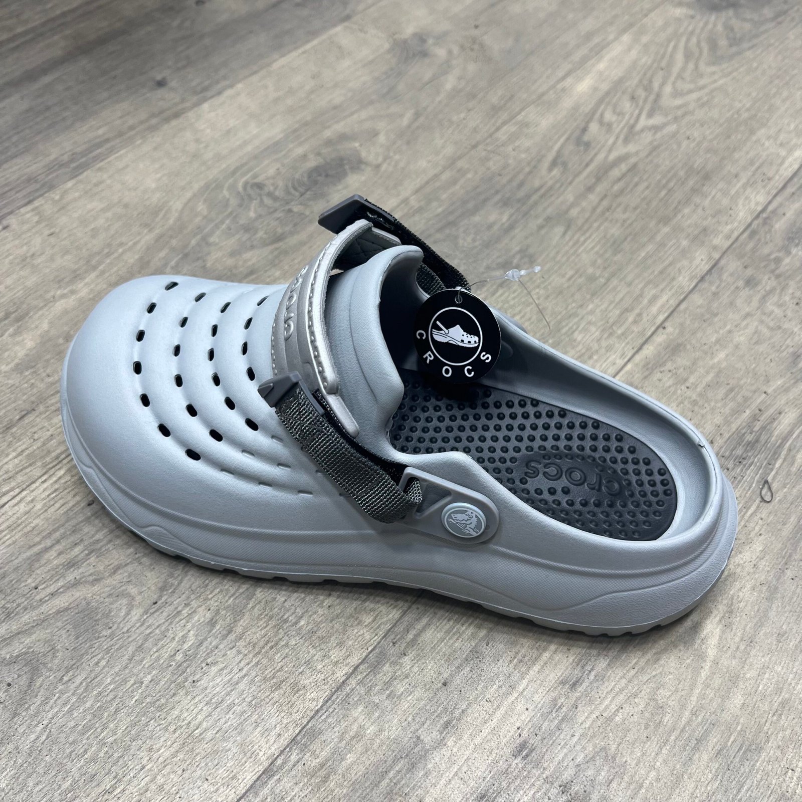 CROCS-001 - الصورة 2